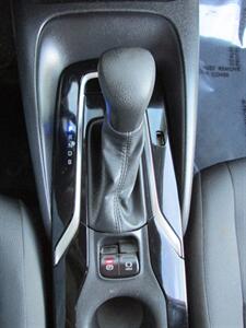 2021 Toyota Corolla LE   - Photo 30 - Mishawaka, IN 46545