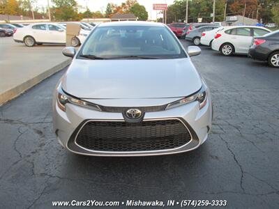 2021 Toyota Corolla LE   - Photo 2 - Mishawaka, IN 46545