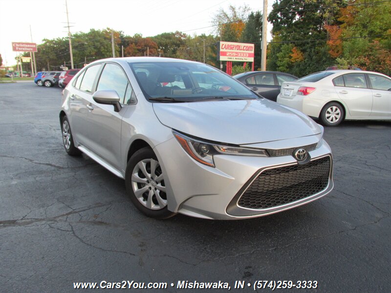 2021 Toyota Corolla LE   - Photo 1 - Mishawaka, IN 46545