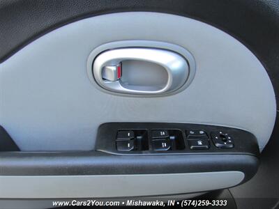 2014 Kia Soul   - Photo 8 - Mishawaka, IN 46545