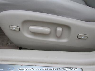 2011 Toyota Avalon   - Photo 17 - Mishawaka, IN 46545