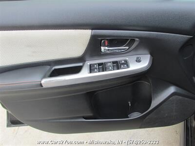 2017 Subaru Crosstrek 2.0i Premium AWD   - Photo 8 - Mishawaka, IN 46545