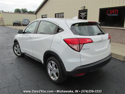 2016 Honda HR-V LX AWD   - Photo 5 - Mishawaka, IN 46545