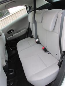 2016 Honda HR-V LX AWD   - Photo 12 - Mishawaka, IN 46545