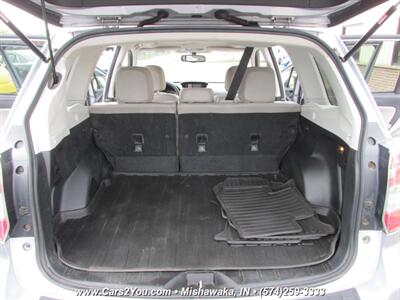 2015 Subaru Forester 2.5i Limited AWD   - Photo 16 - Mishawaka, IN 46545