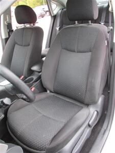2014 Nissan Sentra SR   - Photo 9 - Mishawaka, IN 46545