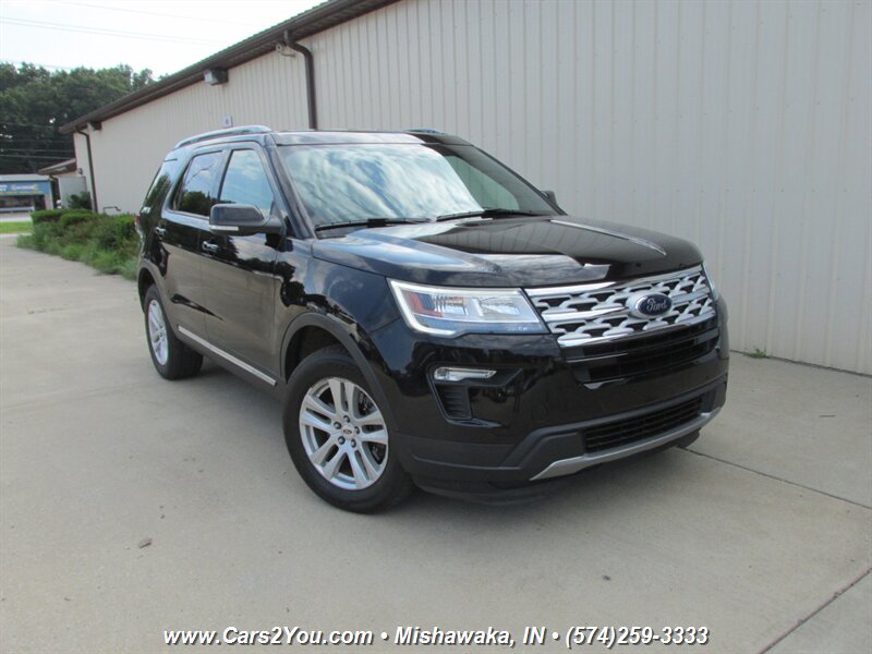 2018 Ford Explorer XLT 4x4   - Photo 1 - Mishawaka, IN 46545