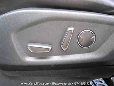 2018 Ford Explorer XLT 4x4 - Photo 11 - Mishawaka, IN 46545