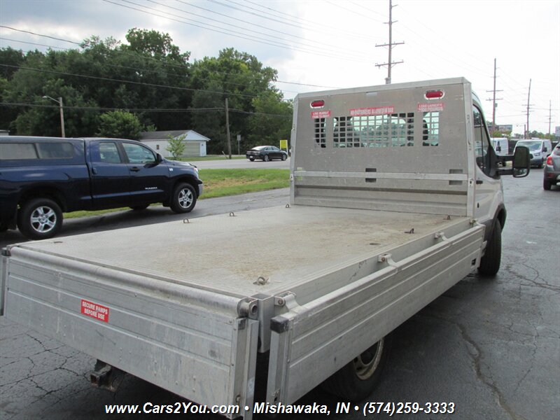 2019 Ford Transit 250 - Photo 9 - Mishawaka, IN 46545