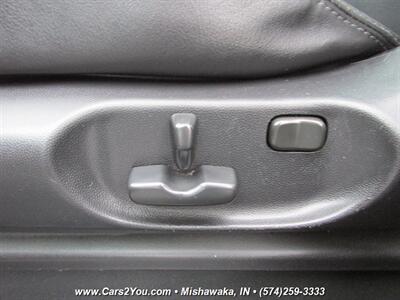 2012 Mazda CX-9 Touring AWD - Photo 12 - Mishawaka, IN 46545