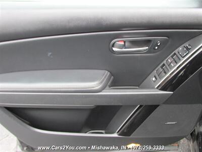 2012 Mazda CX-9 Touring AWD - Photo 9 - Mishawaka, IN 46545