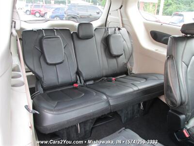 2017 Chrysler Pacifica Touring-L Plus   - Photo 18 - Mishawaka, IN 46545