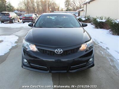 2012 Toyota Camry SE - Photo 2 - Mishawaka, IN 46545