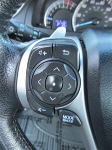 2012 Toyota Camry SE - Photo 23 - Mishawaka, IN 46545