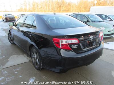 2012 Toyota Camry SE - Photo 4 - Mishawaka, IN 46545