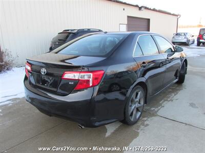 2012 Toyota Camry SE - Photo 6 - Mishawaka, IN 46545