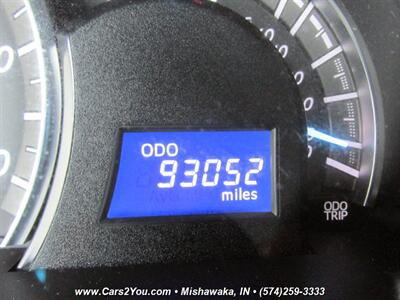2012 Toyota Camry SE - Photo 22 - Mishawaka, IN 46545