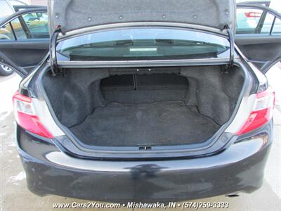 2012 Toyota Camry SE - Photo 15 - Mishawaka, IN 46545