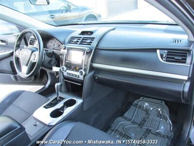 2012 Toyota Camry SE - Photo 19 - Mishawaka, IN 46545