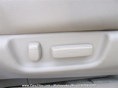 2005 Honda Accord EX V-6 w/Navi   - Photo 20 - Mishawaka, IN 46545