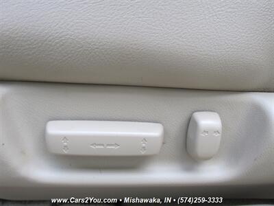2005 Honda Accord EX V-6 w/Navi   - Photo 13 - Mishawaka, IN 46545