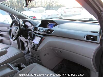 2016 Honda Odyssey Touring   - Photo 26 - Mishawaka, IN 46545