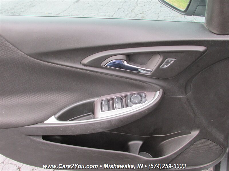 2024 Chevrolet Malibu LT - Photo 9 - Mishawaka, IN 46545