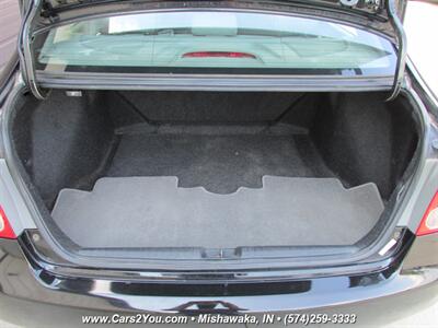 2009 Honda Civic LX   - Photo 15 - Mishawaka, IN 46545