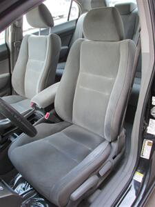 2009 Honda Civic LX   - Photo 11 - Mishawaka, IN 46545