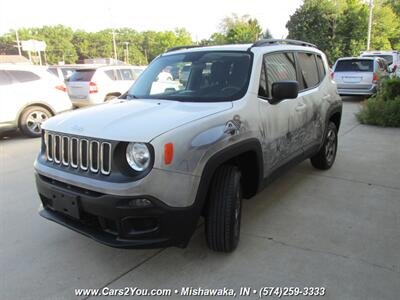 2017 Jeep Renegade Sport 4x4   - Photo 3 - Mishawaka, IN 46545