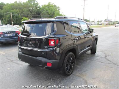 2016 Jeep Renegade Justice Edition 4x4   - Photo 5 - Mishawaka, IN 46545