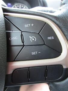 2017 Jeep Renegade Limited 4x4   - Photo 23 - Mishawaka, IN 46545