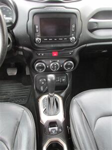 2017 Jeep Renegade Limited 4x4   - Photo 24 - Mishawaka, IN 46545