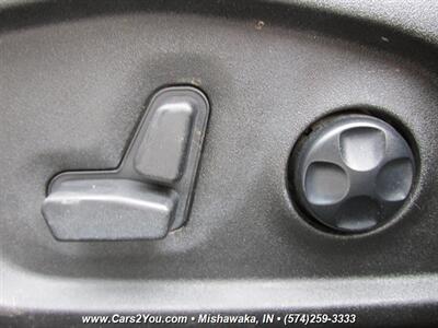 2017 Jeep Renegade Limited 4x4   - Photo 13 - Mishawaka, IN 46545
