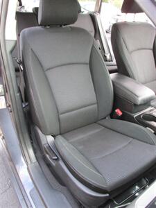 2017 Subaru Outback 2.5i AWD   - Photo 18 - Mishawaka, IN 46545