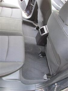 2017 Subaru Outback 2.5i AWD   - Photo 17 - Mishawaka, IN 46545