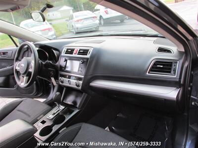 2017 Subaru Outback 2.5i AWD   - Photo 19 - Mishawaka, IN 46545