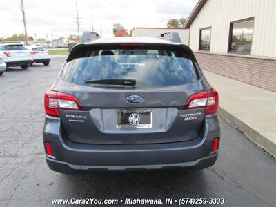 2017 Subaru Outback 2.5i AWD   - Photo 6 - Mishawaka, IN 46545