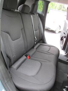 2017 Jeep Renegade Sport 4x4   - Photo 14 - Mishawaka, IN 46545