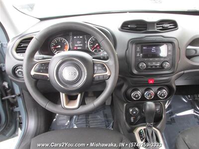 2017 Jeep Renegade Sport 4x4   - Photo 18 - Mishawaka, IN 46545