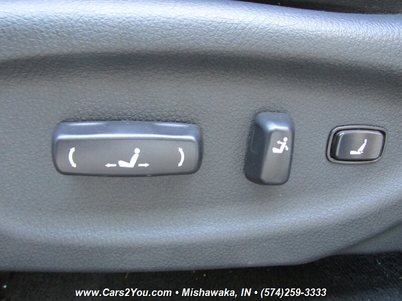 2012 Kia Sorento EX - Photo 9 - Mishawaka, IN 46545