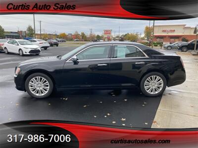 2013 Chrysler 300C John Varvatos Luxu   - Photo 4 - Avon, IN 46123-8338