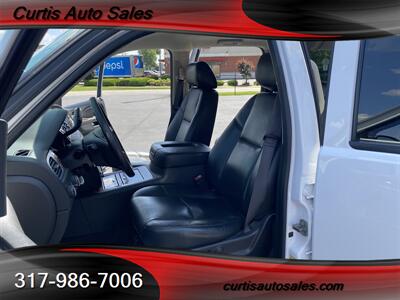 2013 Chevrolet Suburban LTZ   - Photo 8 - Avon, IN 46123-8338