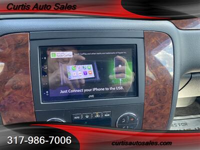 2013 Chevrolet Suburban LTZ   - Photo 17 - Avon, IN 46123-8338