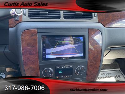 2013 Chevrolet Suburban LTZ   - Photo 18 - Avon, IN 46123-8338