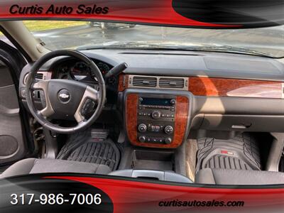 2013 Chevrolet Avalanche LS Black Diamond   - Photo 13 - Avon, IN 46123-8338