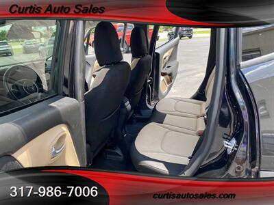 2015 Jeep Renegade Latitude   - Photo 9 - Avon, IN 46123-8338