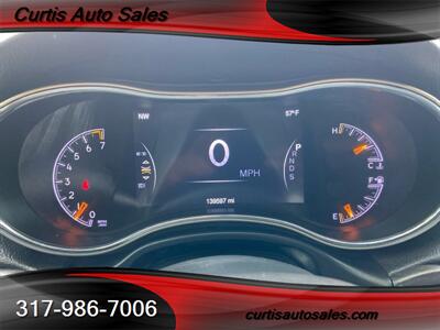 2014 Jeep Grand Cherokee Laredo   - Photo 14 - Avon, IN 46123-8338