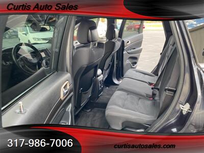 2014 Jeep Grand Cherokee Laredo   - Photo 9 - Avon, IN 46123-8338