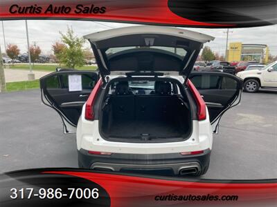 2019 Cadillac XT4 Premium Luxury   - Photo 10 - Avon, IN 46123-8338